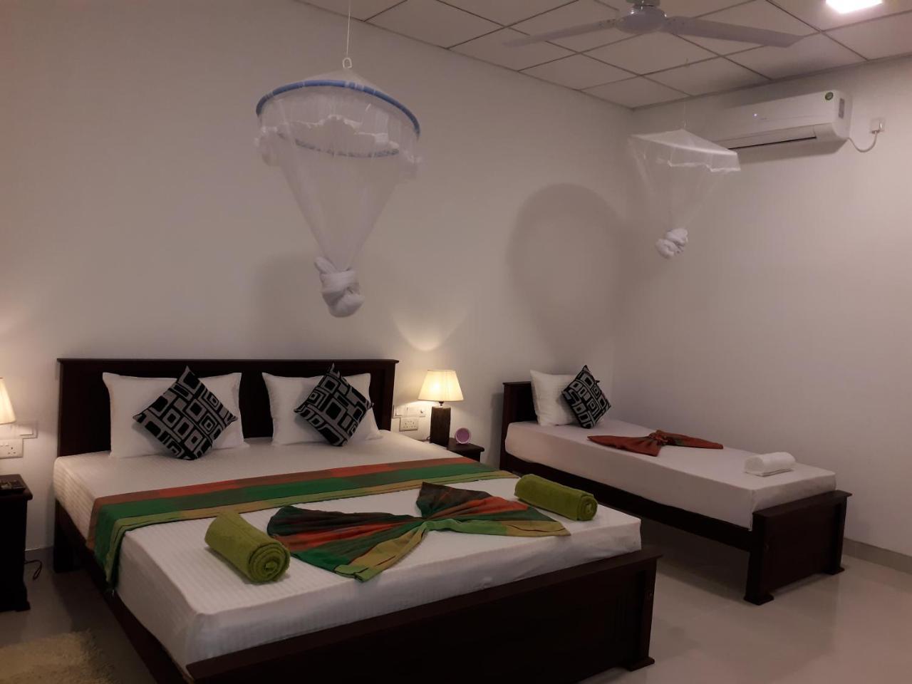 Sigiri Hibiscus Villa Sigiriya Eksteriør bilde